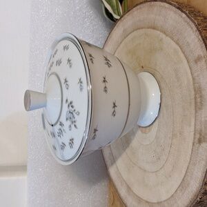 Ashcraft Fine China Lorient Design Covered Sugar Dish